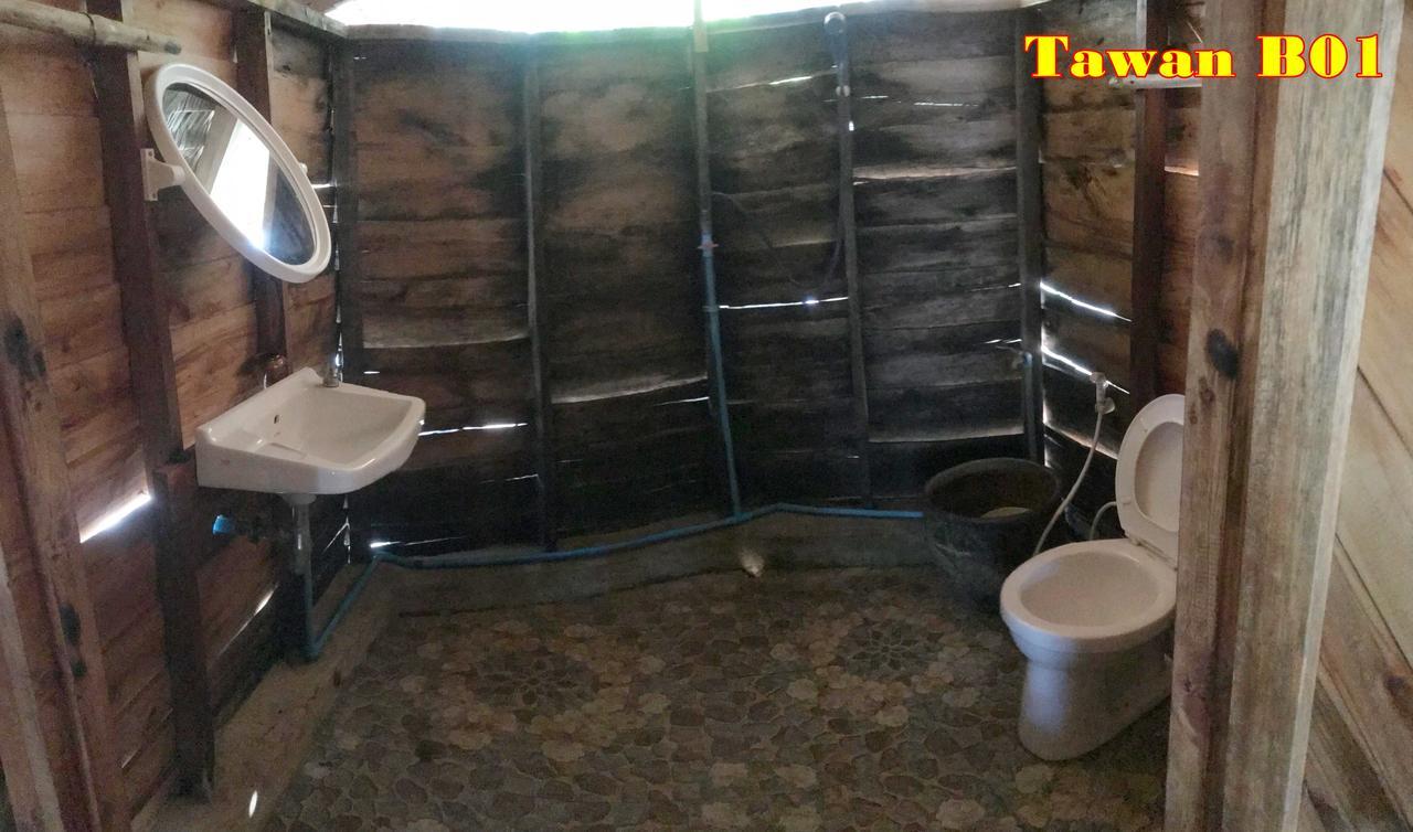 Tawan Bar And Bungalow Hotel Ko Phra Thong Buitenkant foto