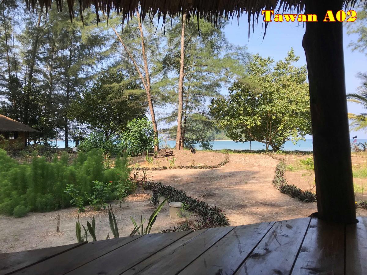Tawan Bar And Bungalow Hotel Ko Phra Thong Buitenkant foto